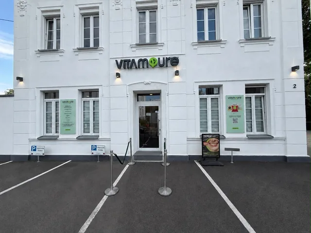 Au&szlig;enansicht der Vitamoure Praxis in der Brauweilerstra&szlig;e 2 in K&ouml;ln